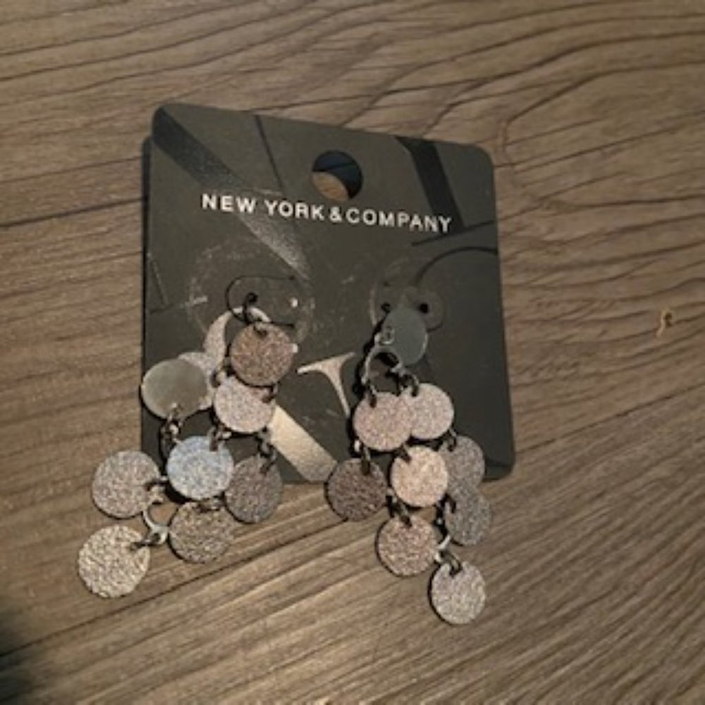 Earring Bundle - Picture 7 of 9